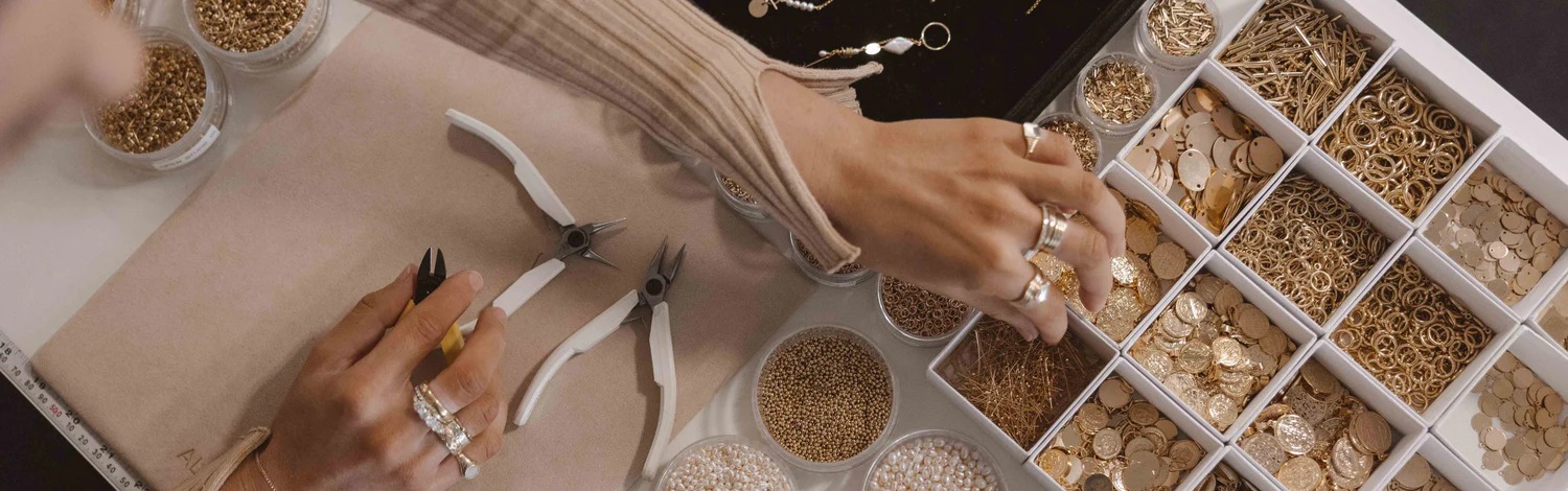 Jewelry in Australia: A Journey Through Elegance and Craftsmanship