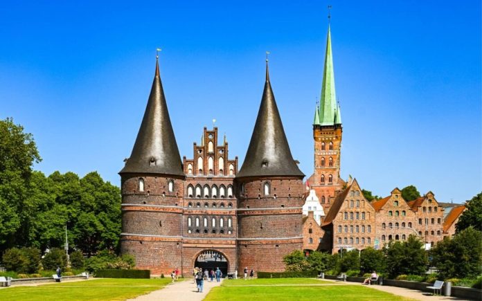 City-Hopping Titles via Beste in Bremen und Stuttgart Insights