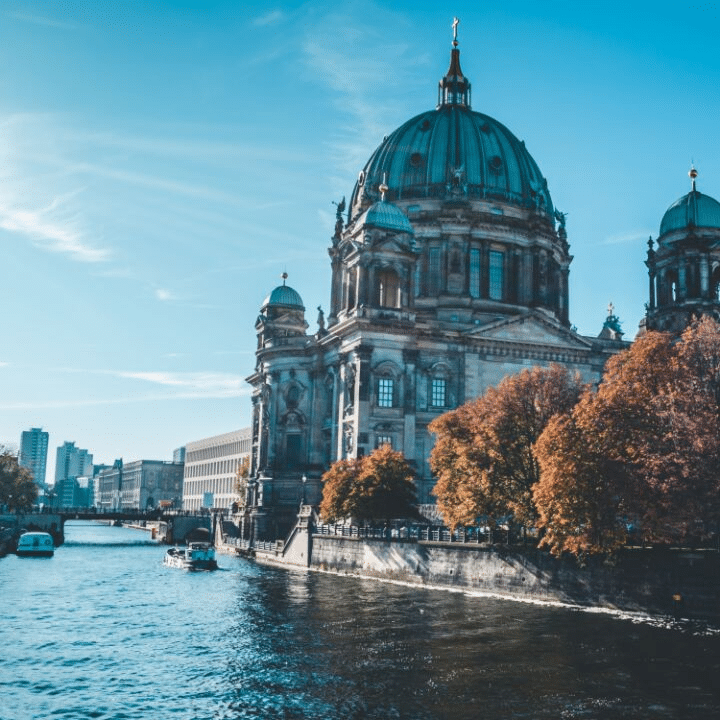Exploring Berlin’s Scene and Munich’s Charm via Guides