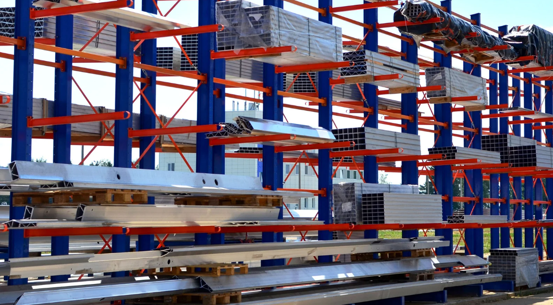 Why Cantilever Racking Is the Smart Choice?